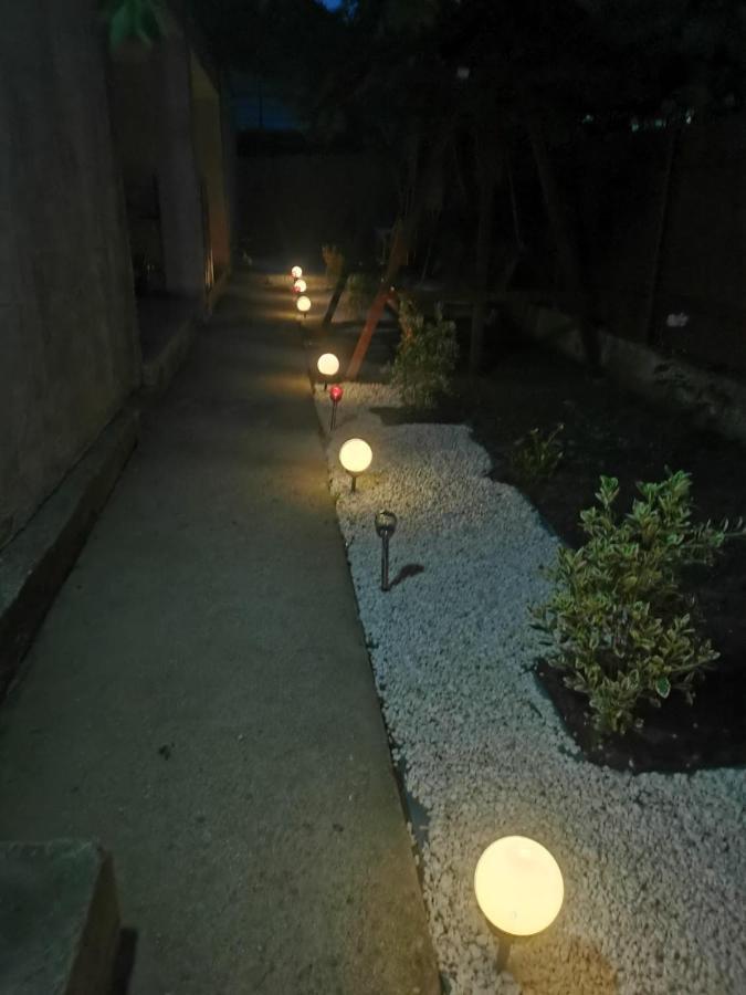 Zapp House Hotel Costinesti Exterior photo