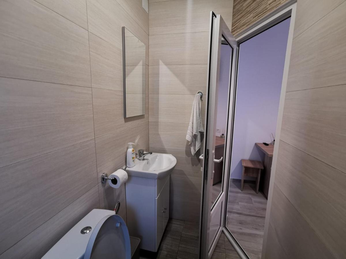 Zapp House Hotel Costinesti Exterior photo